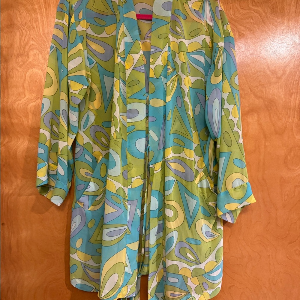 Victoria's Secret Multicolor Patterned Dressing Robe - Picture 10 of 10